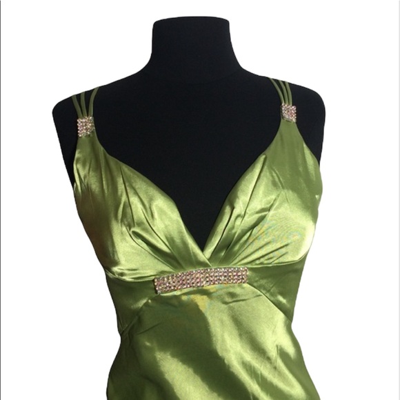 Formal Prom Dress - Picture 2 of 5